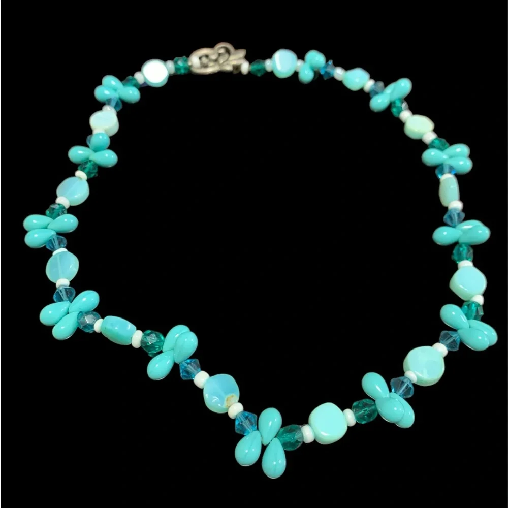 Vintage‎ blue and green stone beaded toggle clasp choker necklace 8”